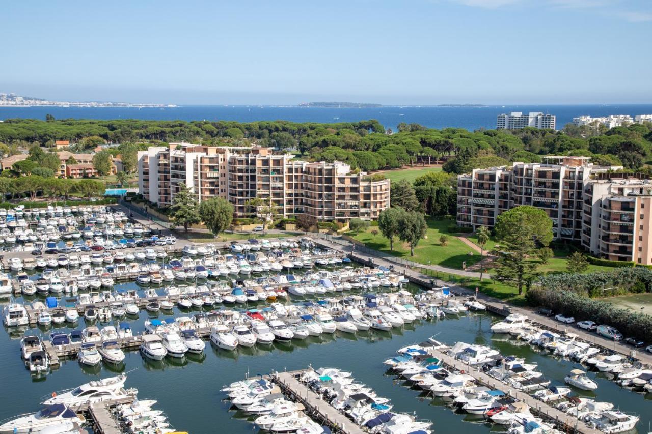 Cannes Marina Vue